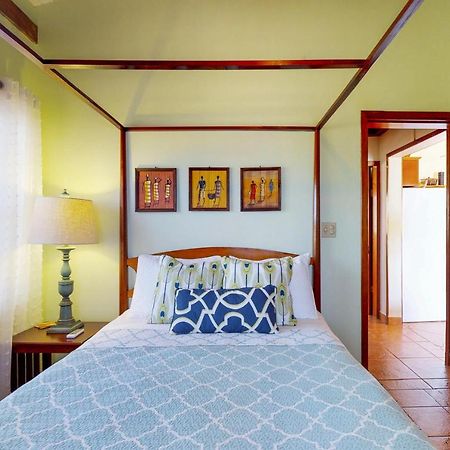 Mirasol Villa Placencia Екстериор снимка